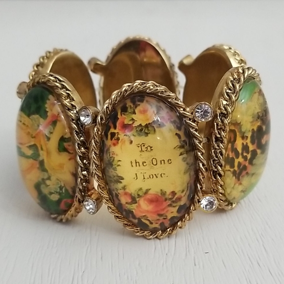 Betsey Johnson Jewelry - Betsey Johnson VINTAGE TO THE ONE I LOVE BRACELET